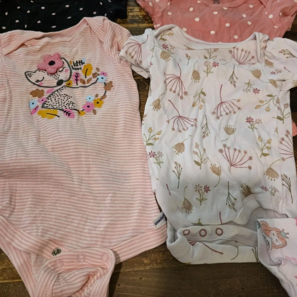 Baby Girl 3-6 Mo Bodysuit 10 pc Lot Pajamas Pastels One Piece Bundle Newborn